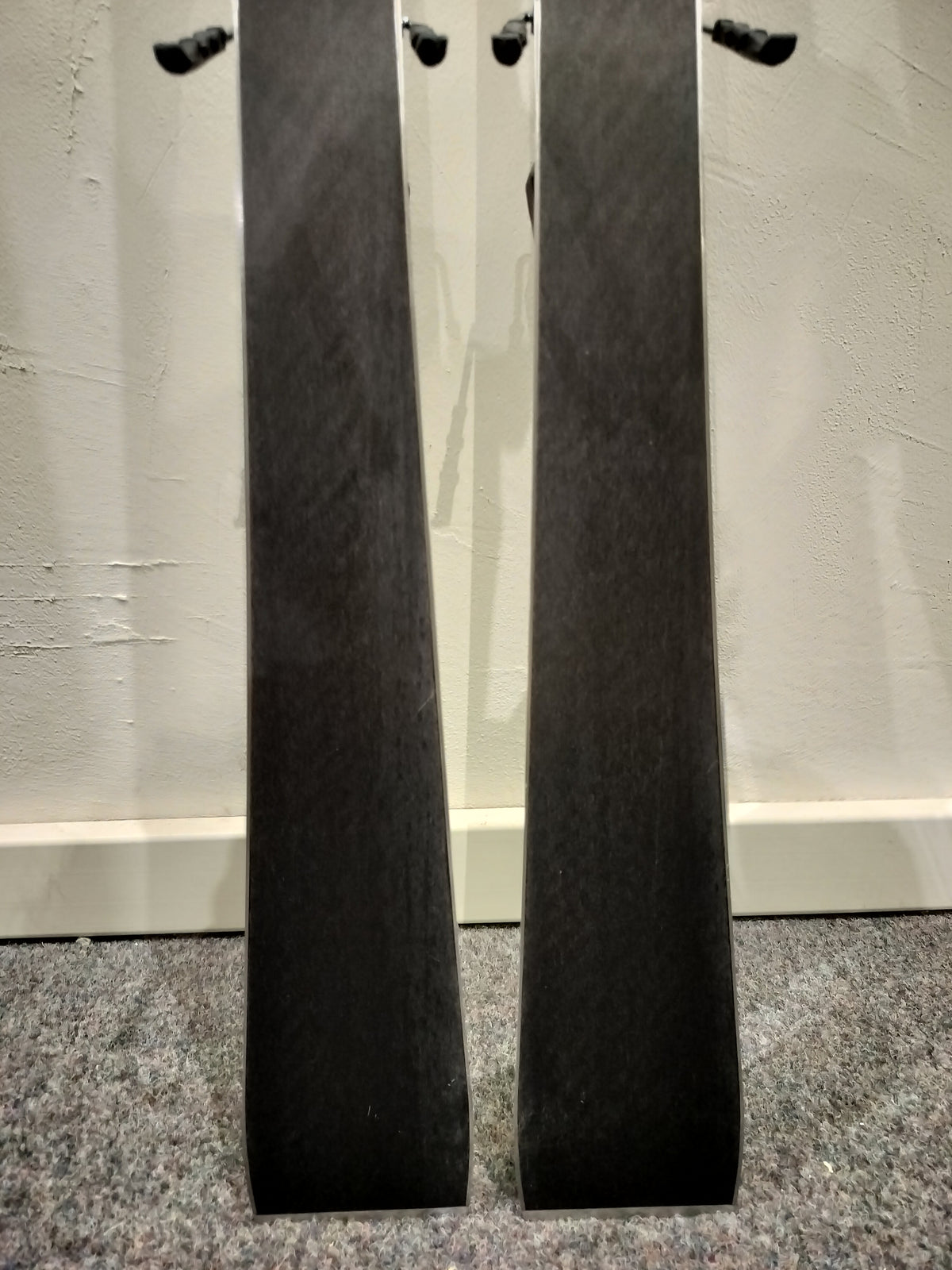Head Super Shape e-MAGNUM 156cm