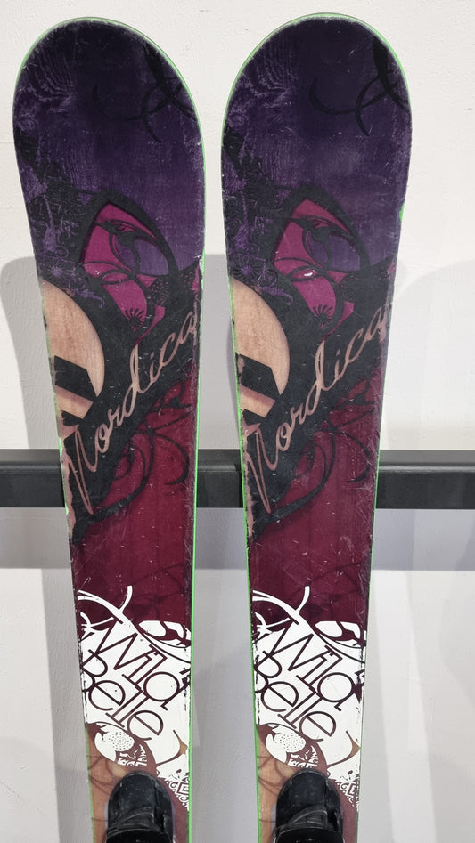 Nordica Wild Belle Junior 146cm