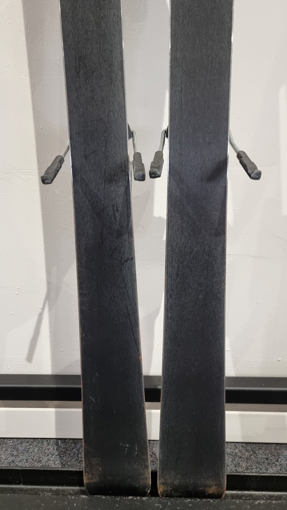 Blizzard Firebird XO5 143cm