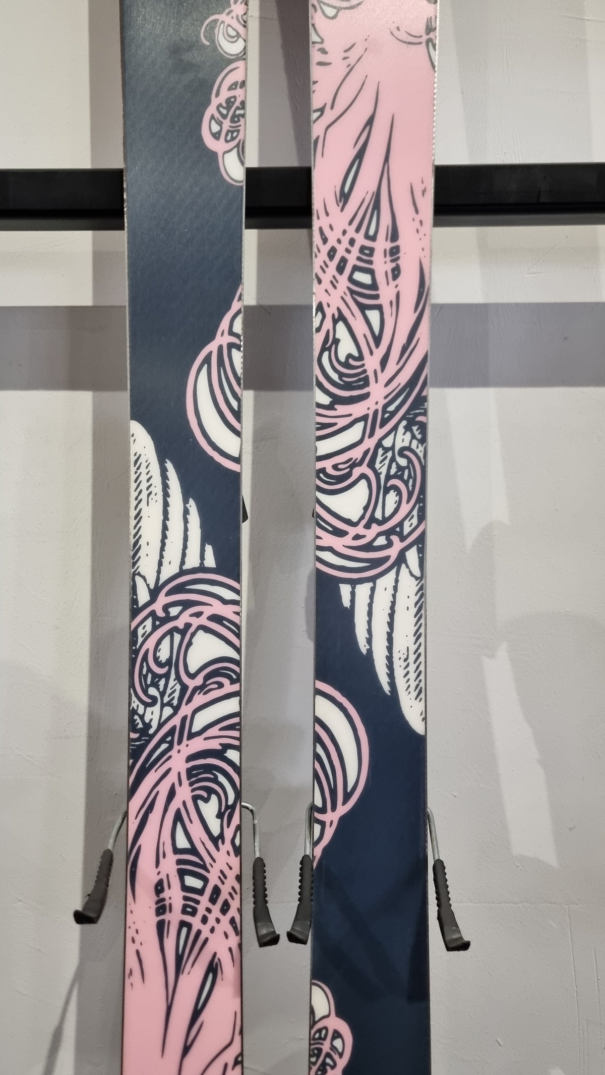 4FRNT Madonna 165cm