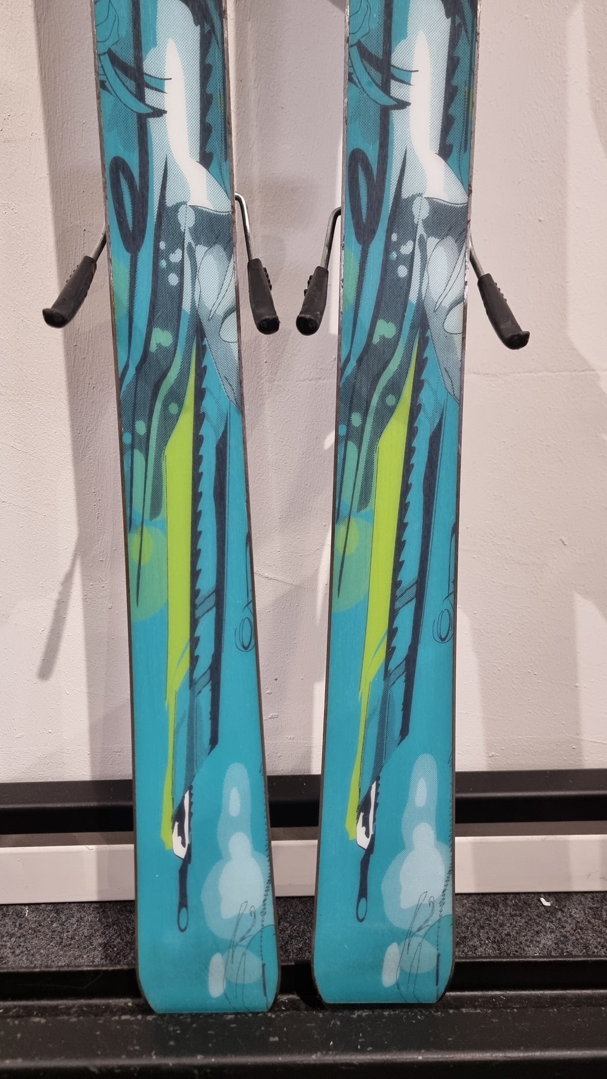 Head Beauty Performance 163cm