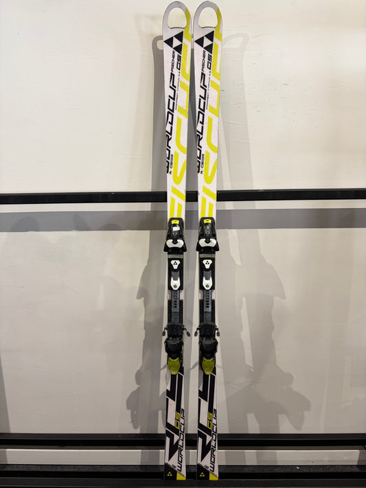 Fischer WorldCup GS RC4 180cm