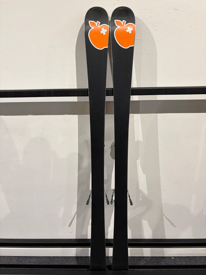 Movement Yaka 157cm