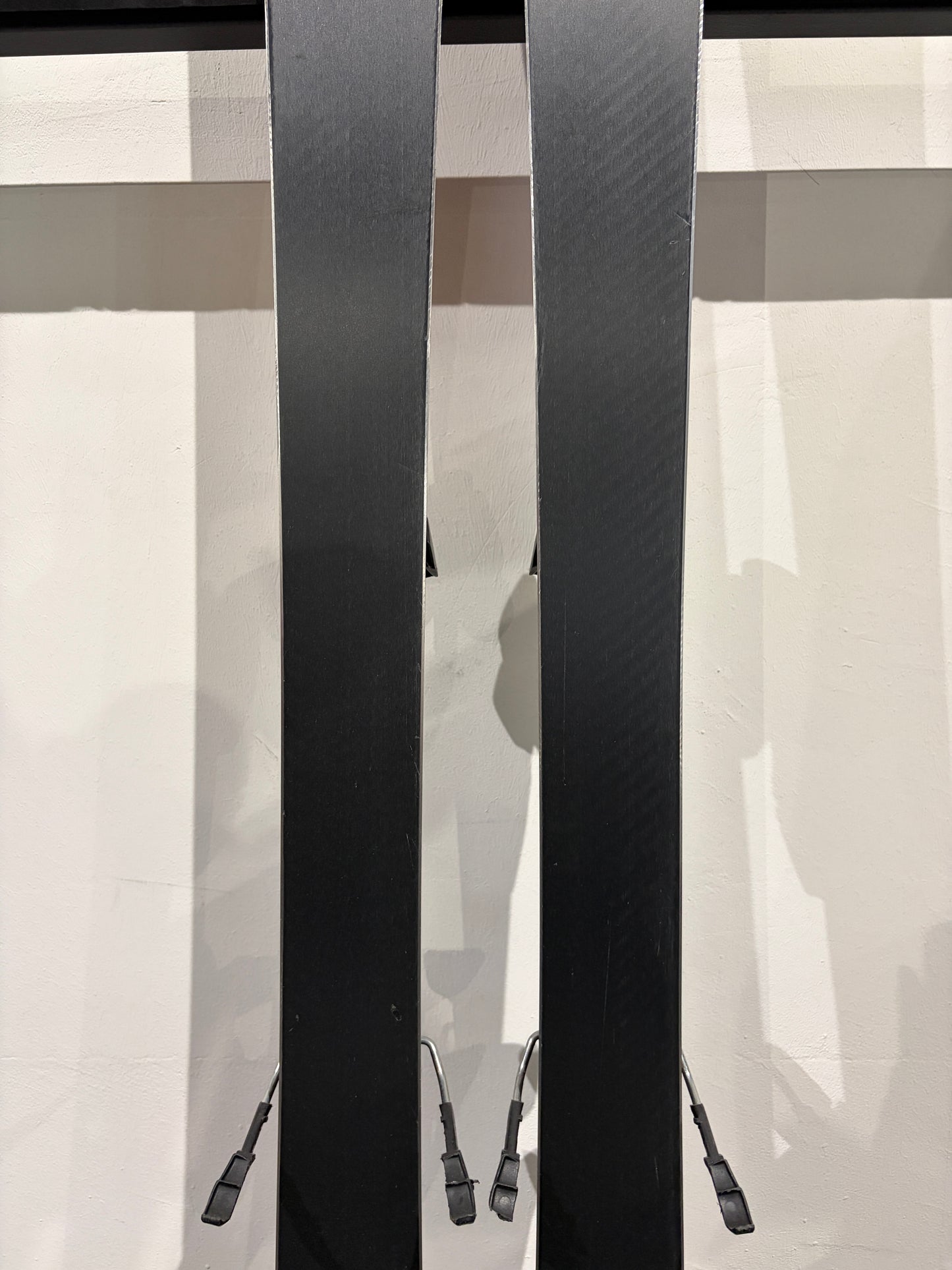 Movement Yaka 157cm