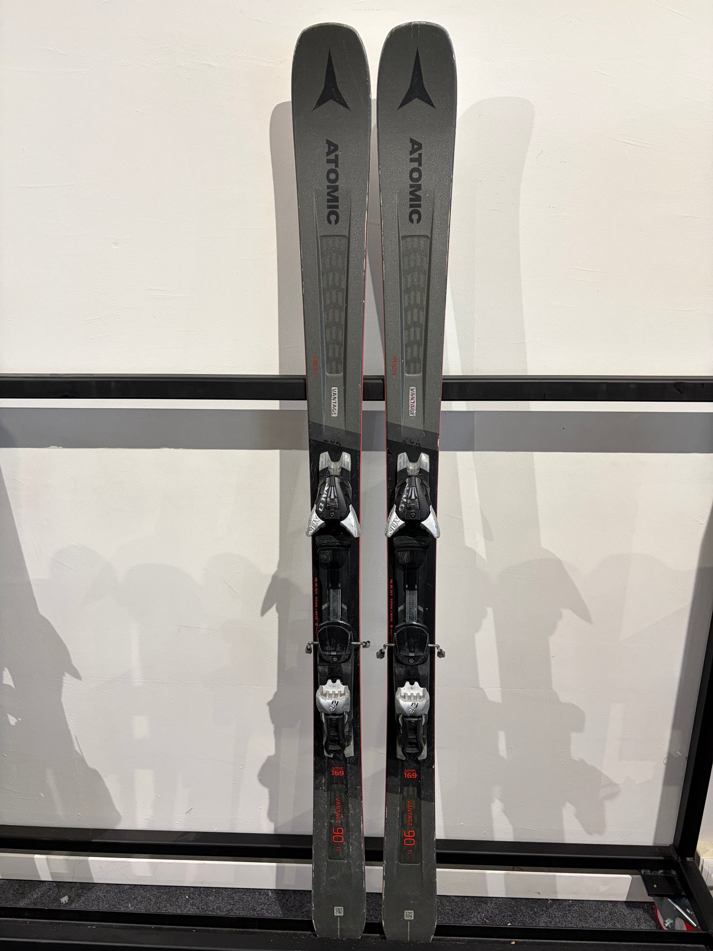 Atomic Vantage 90 TI 169cm