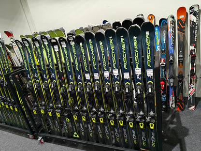 Rek 16: Fischer ski's gebruikt tussen 153 - 160 cm