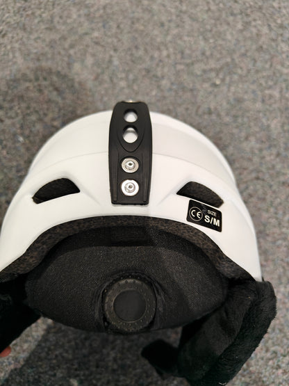 Skihelm nieuw