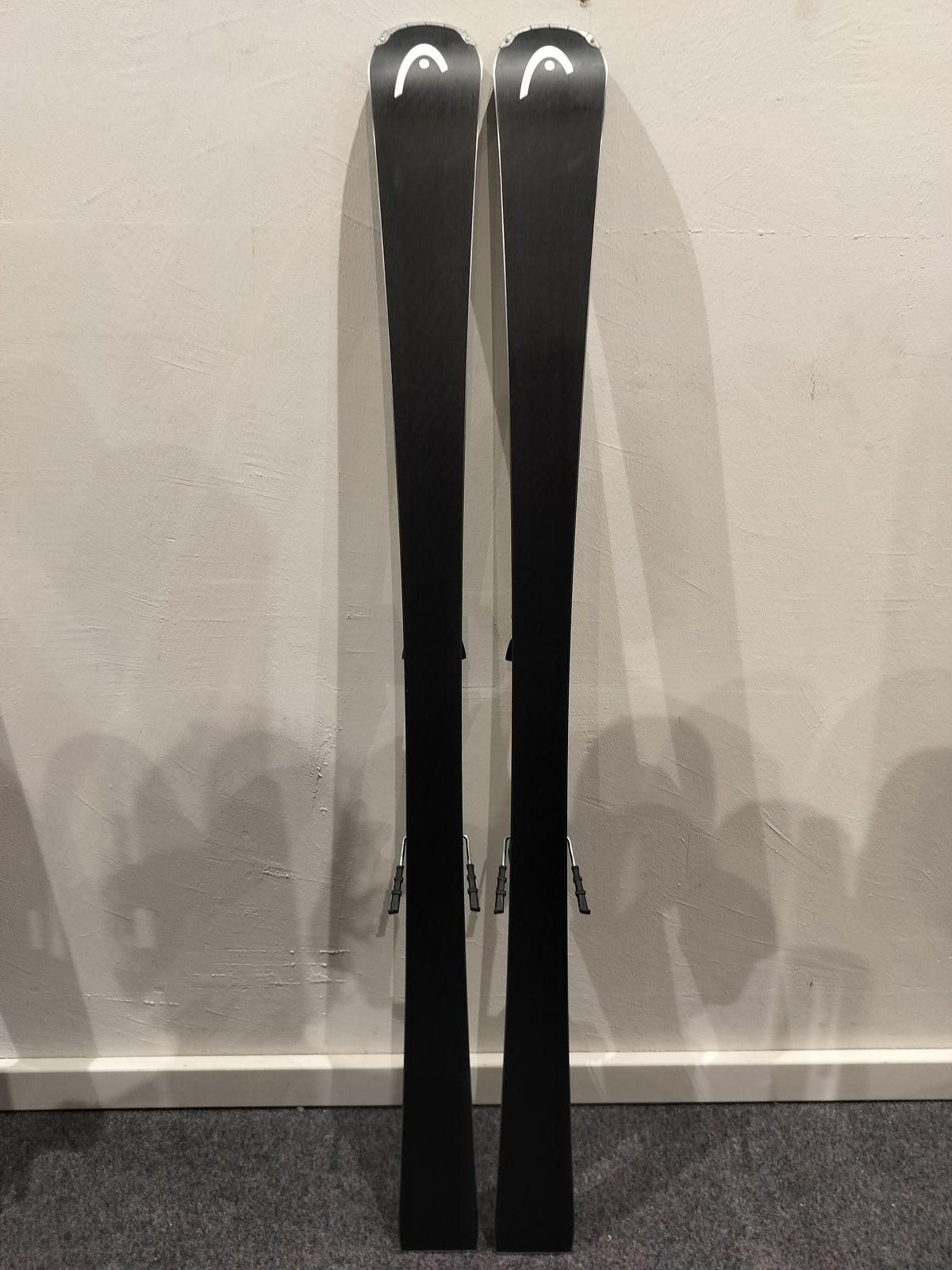 Head Super Shape e-MAGNUM 156cm