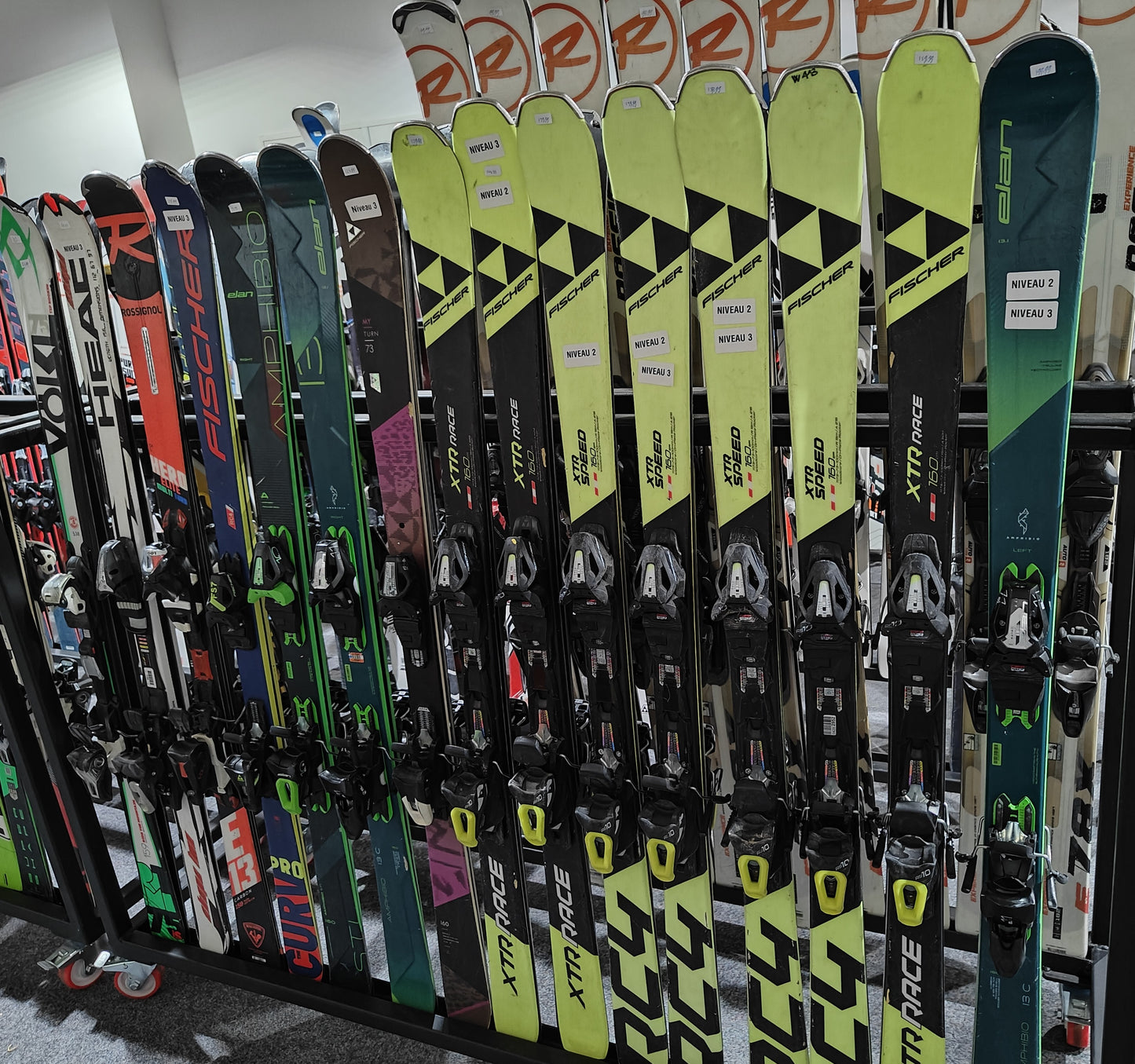 Rek 8: ski's gebruikt tussen 159 - 160 cm