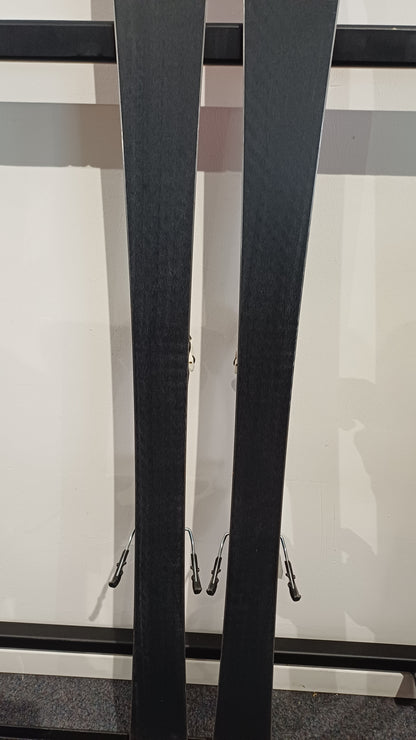 Völkl deacon 7.4 142 cm