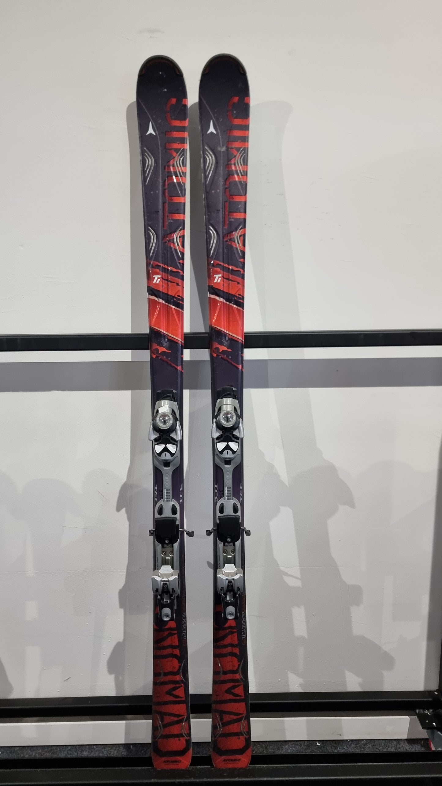Atomic Nomad Blackeye TI 178cm