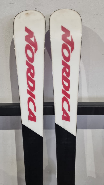 Nordica Dobermann GS 149cm