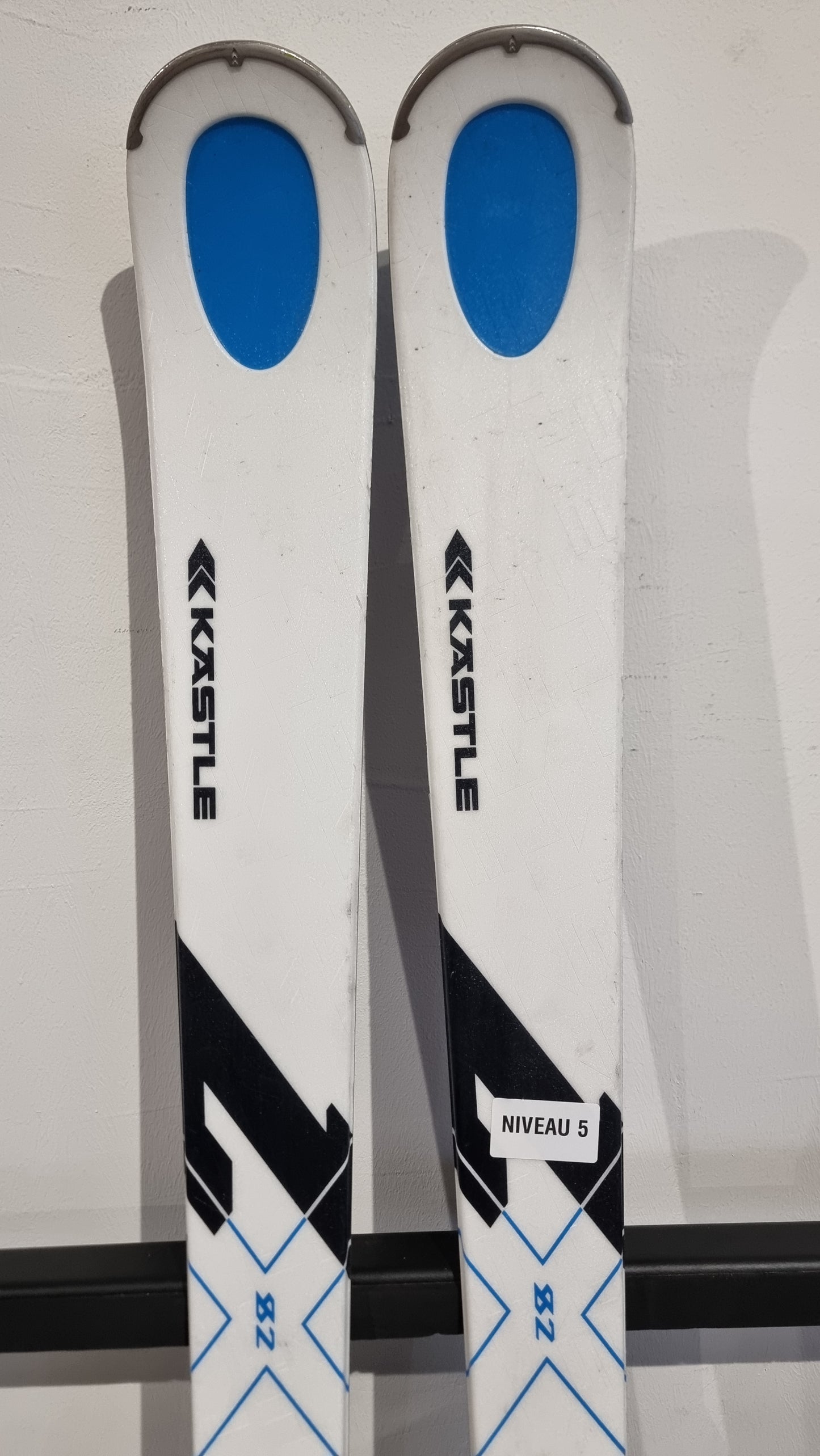 Kastle LX82 180cm
