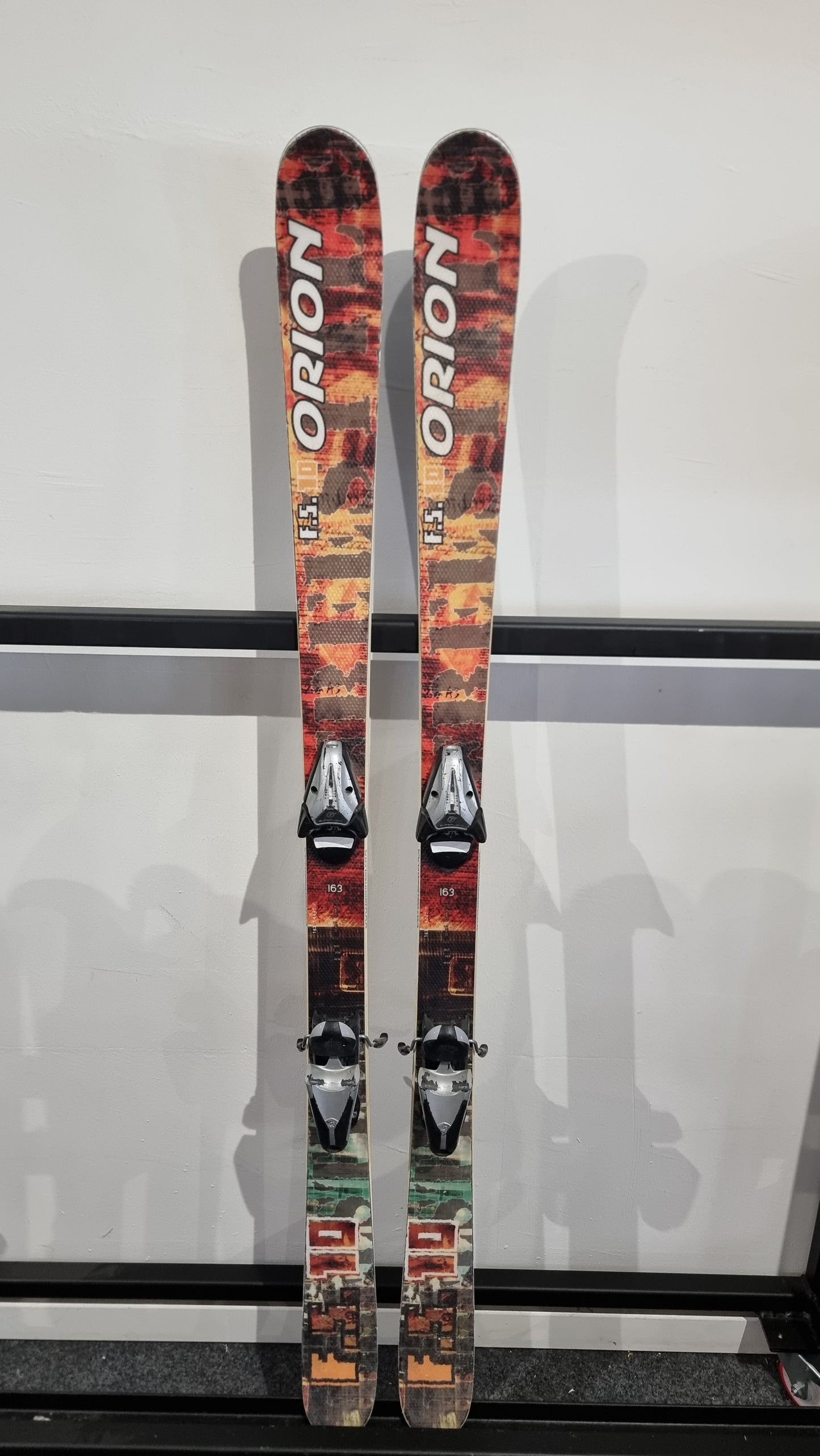 Orion F.S. 10 163cm