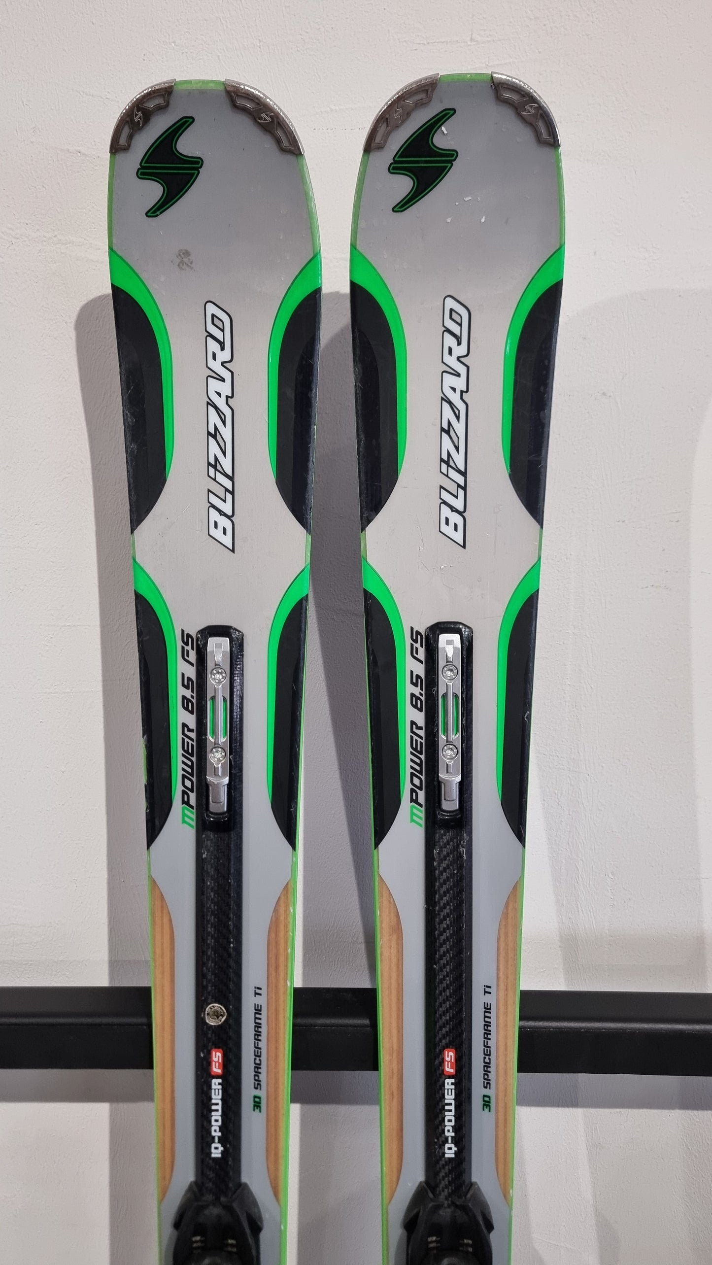 Blizzard mPower 8.5 FS 174cm