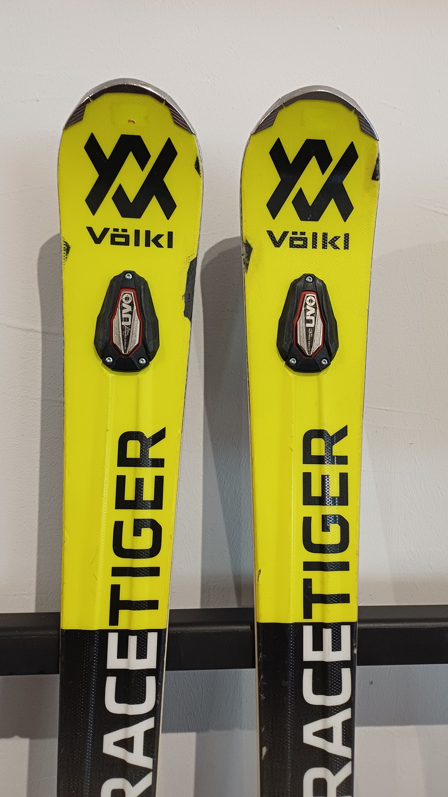 Völkl racetiger SC 160 cm