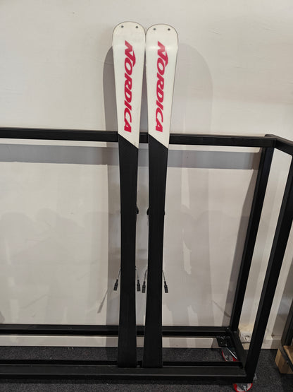 Nordica SL pro 155cm