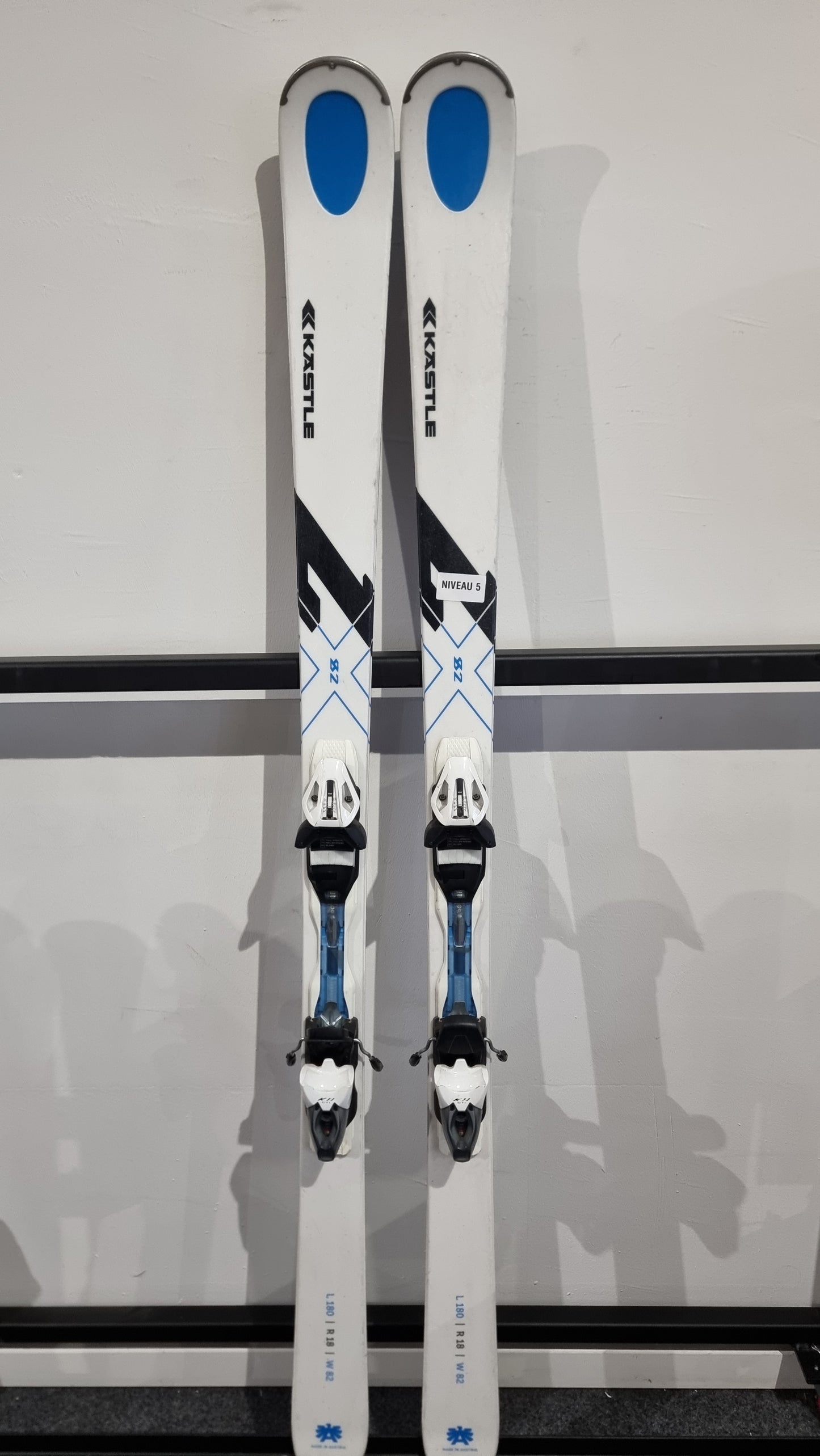 Kastle LX82 180cm
