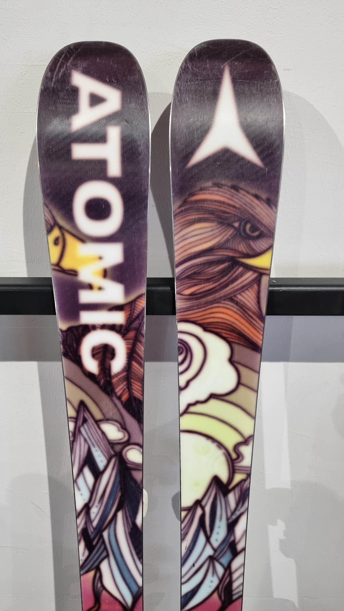 Atomic Bentchetler 143cm