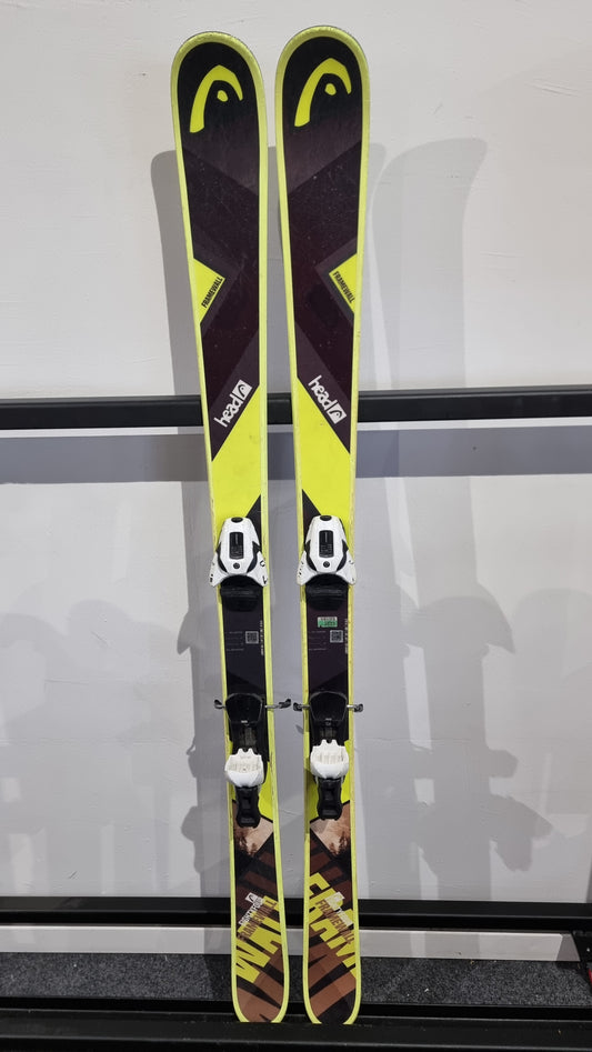 Head Framewall Eightyfour 161cm