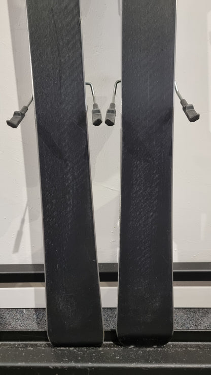 Nordica Unknown Legend 148cm