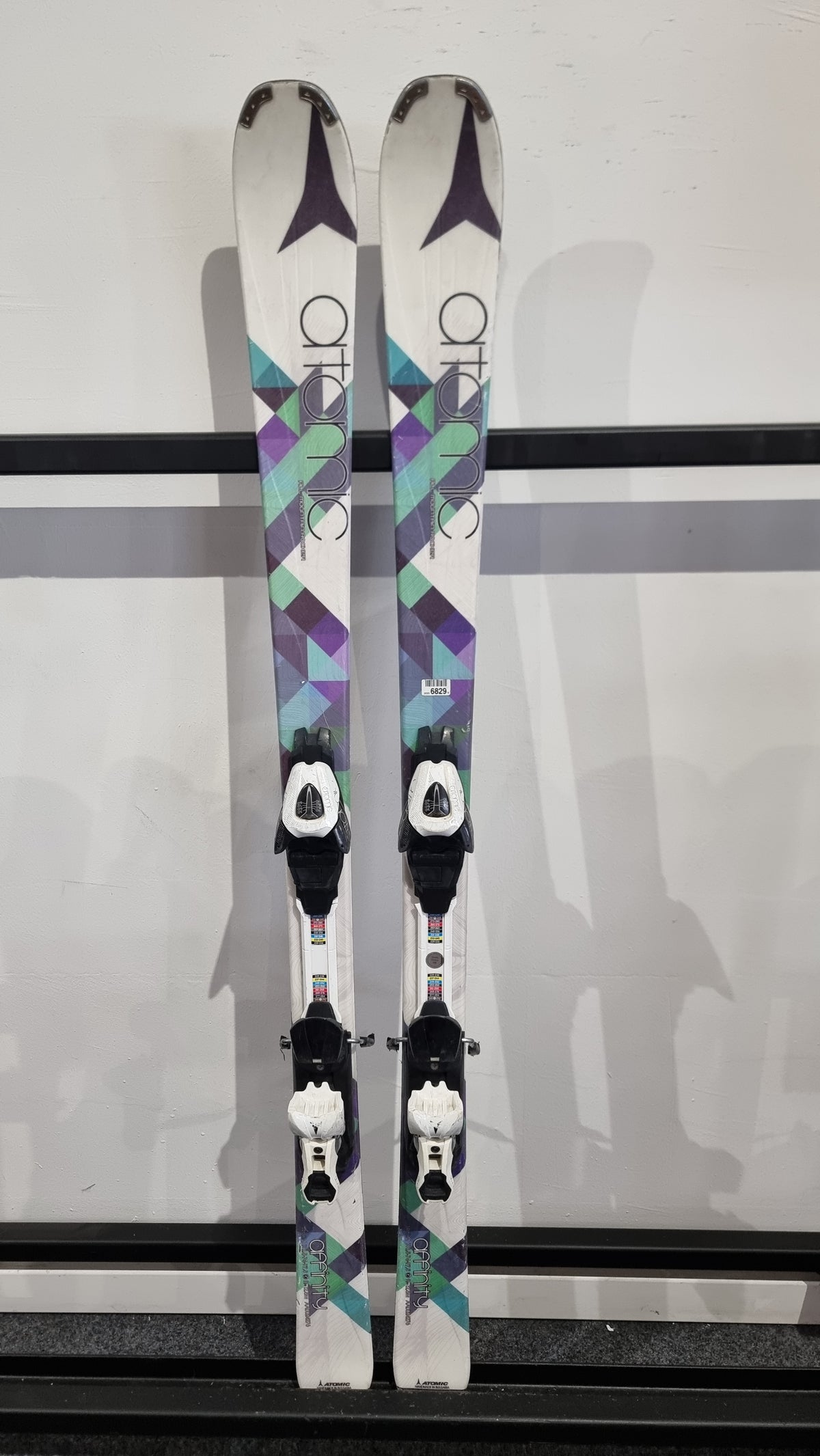 Atomic Affinity 146cm