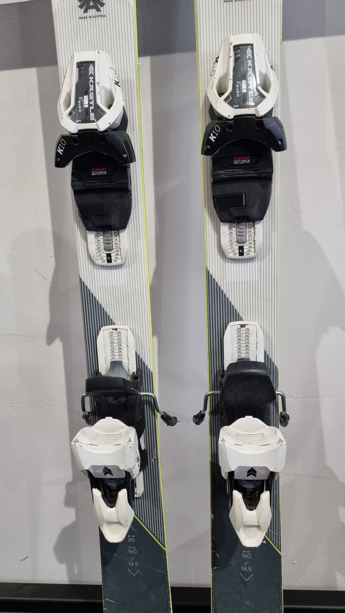 Kastle DX85 160cm
