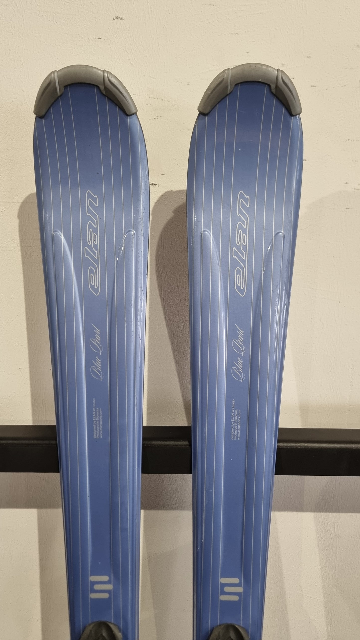 Elan Blue Pearl 152cm