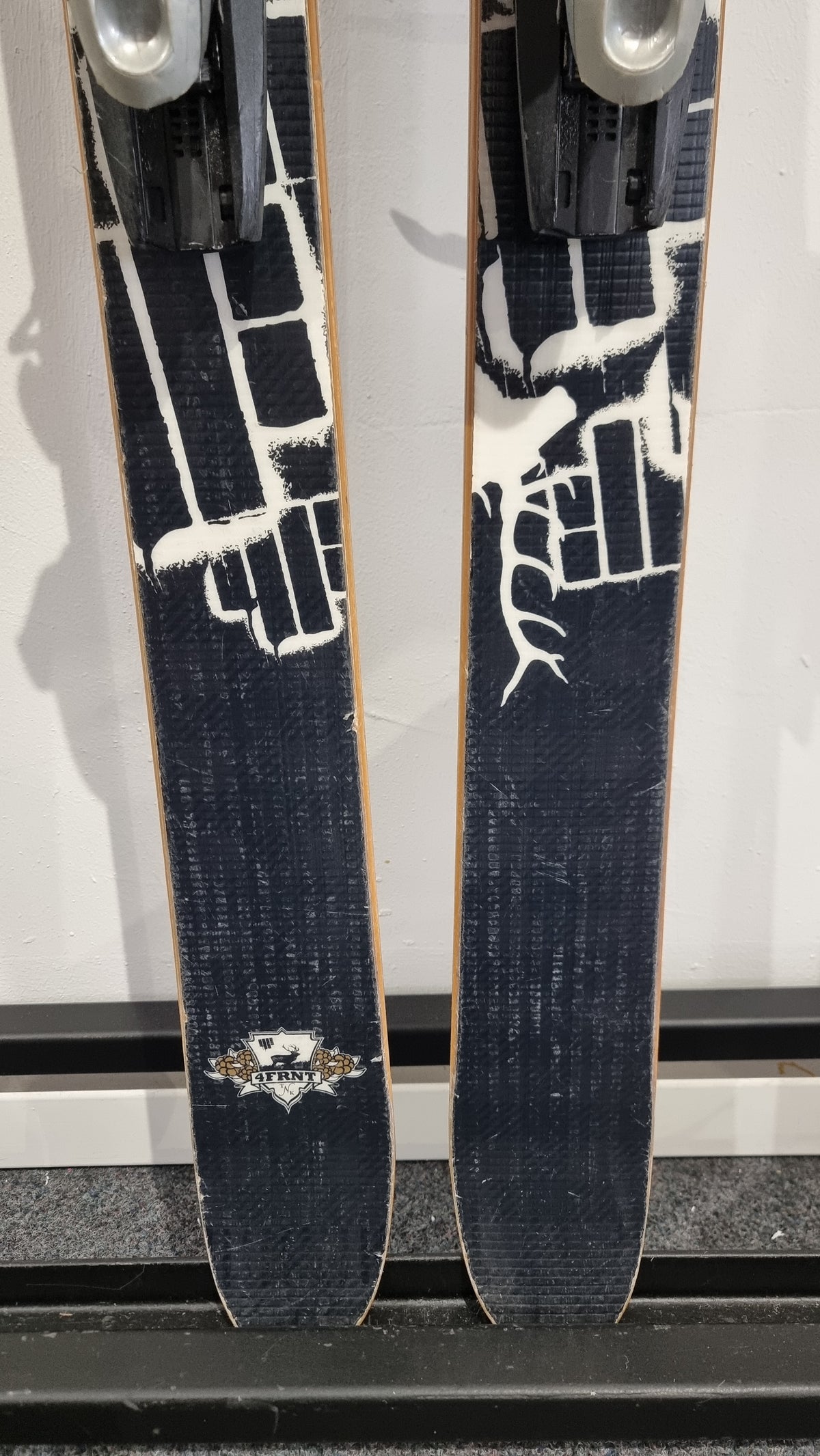 4FRNT TNK 180cm