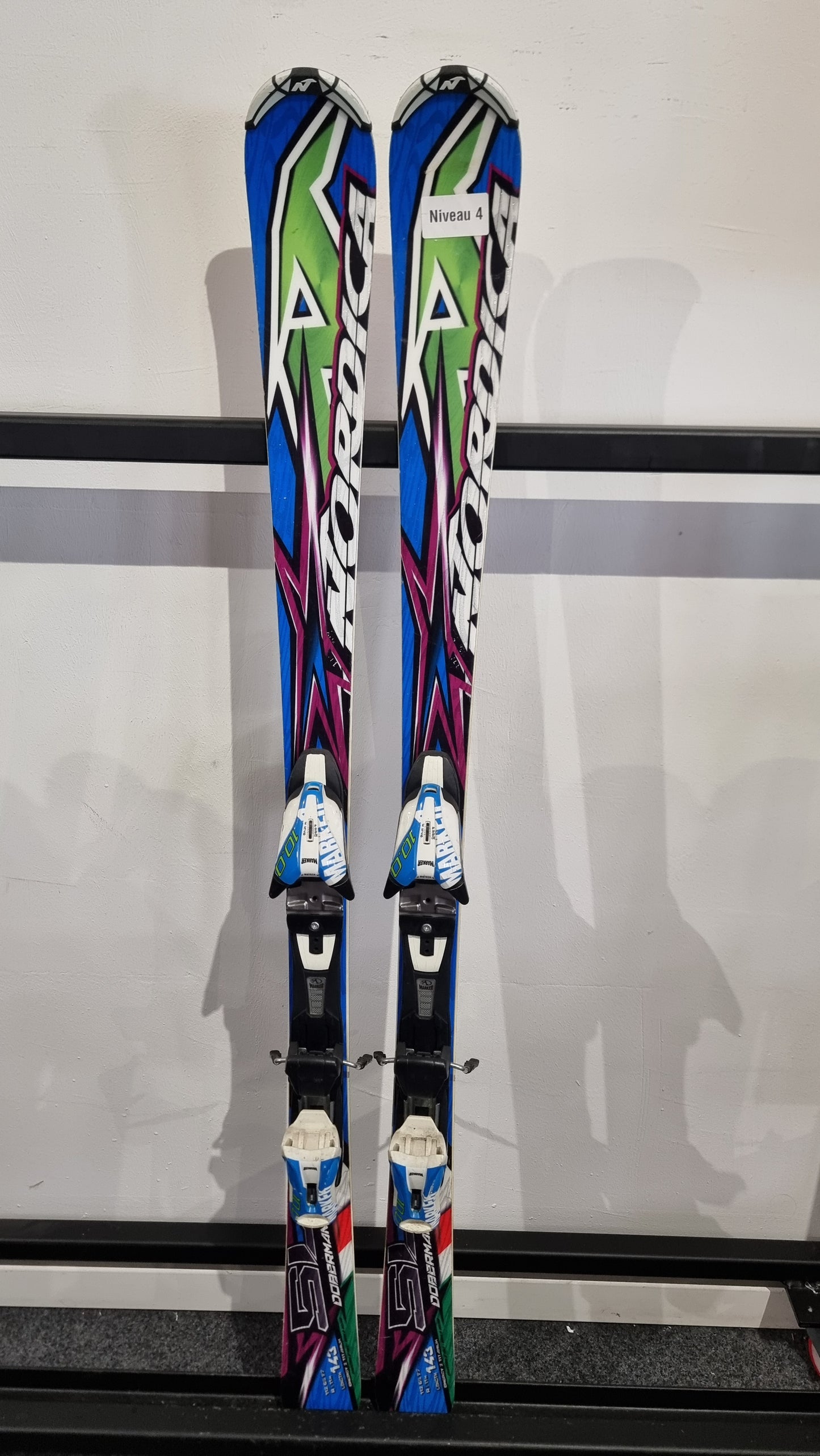Nordica Dobermann SLJ 143cm
