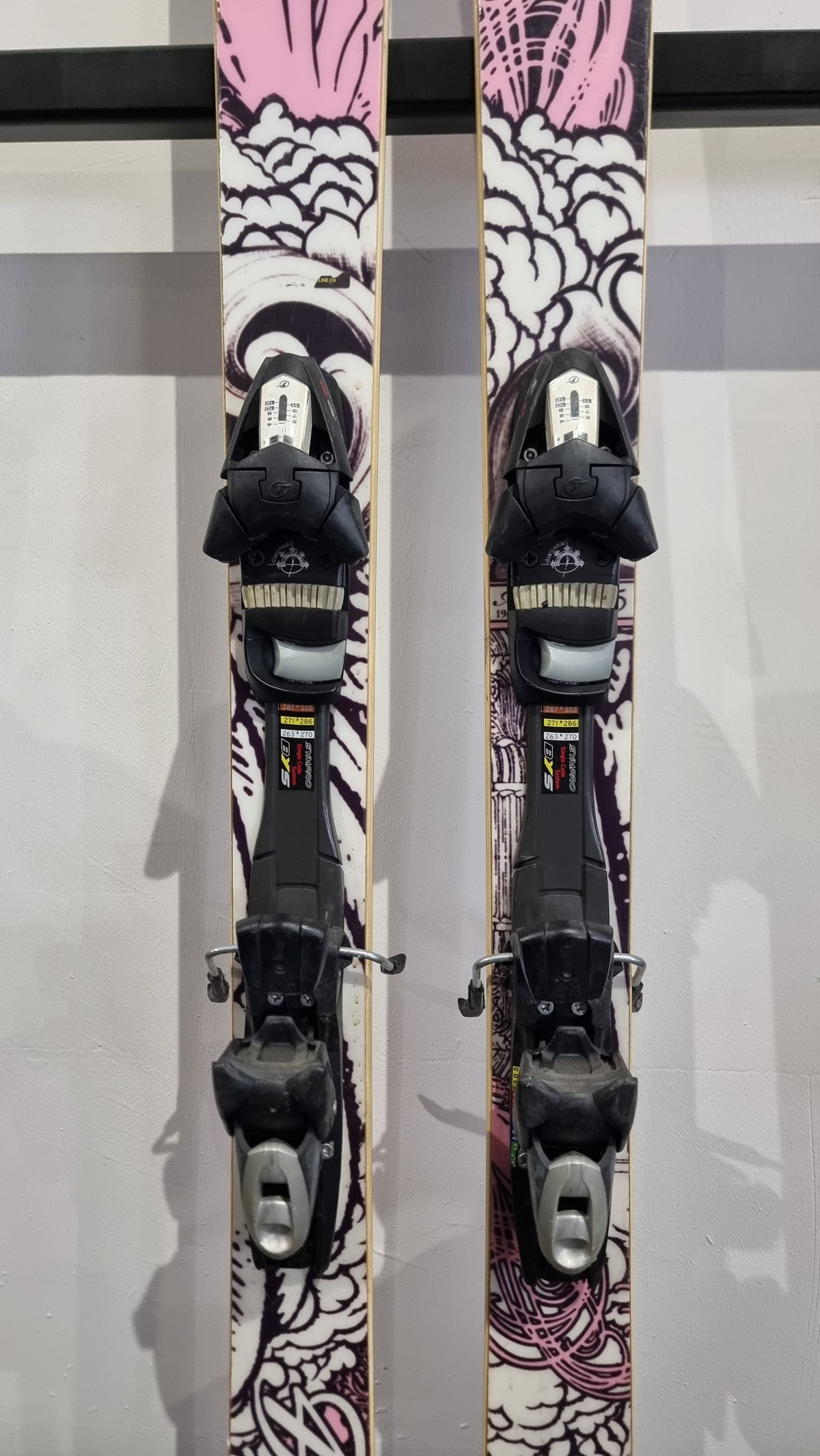 4FRNT Madonna 165cm