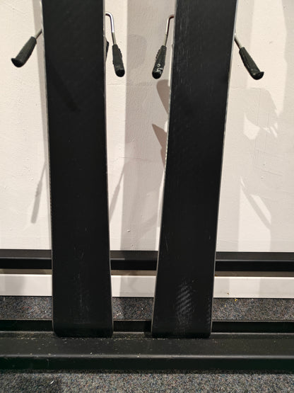 Head V-Shape V6 156 cm