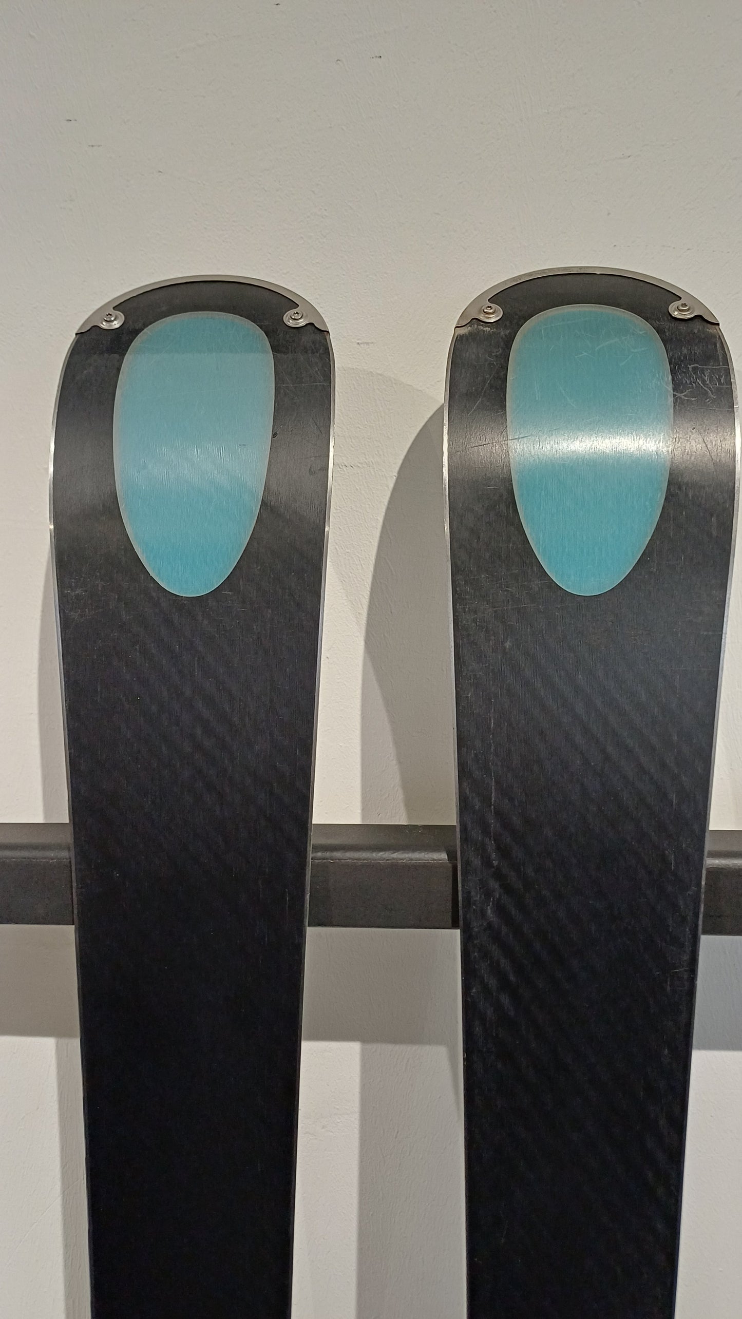 Kastle LX 85 144 cm
