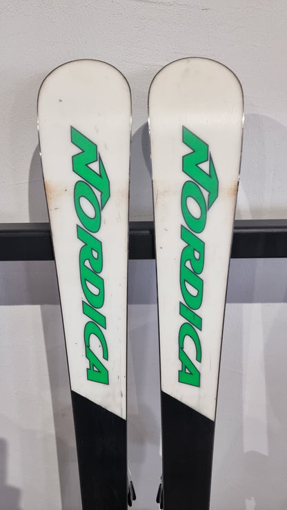 Nordica Dobermann GSJ 135cm