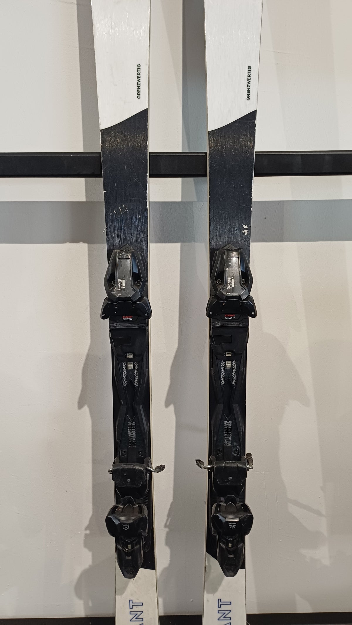 Grenzwertig giant 176 cm