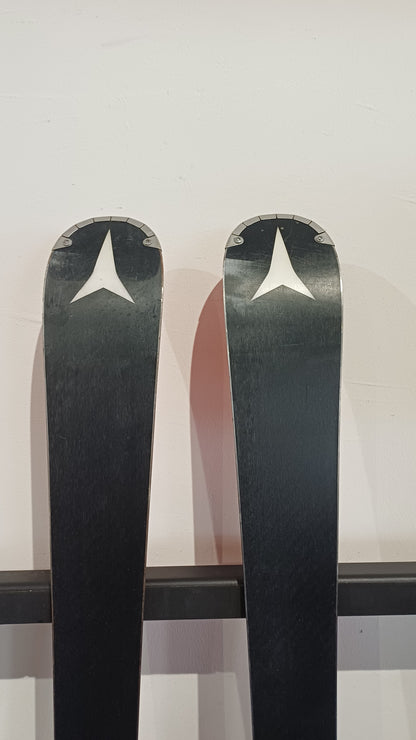 Atomic redster 59 153 cm