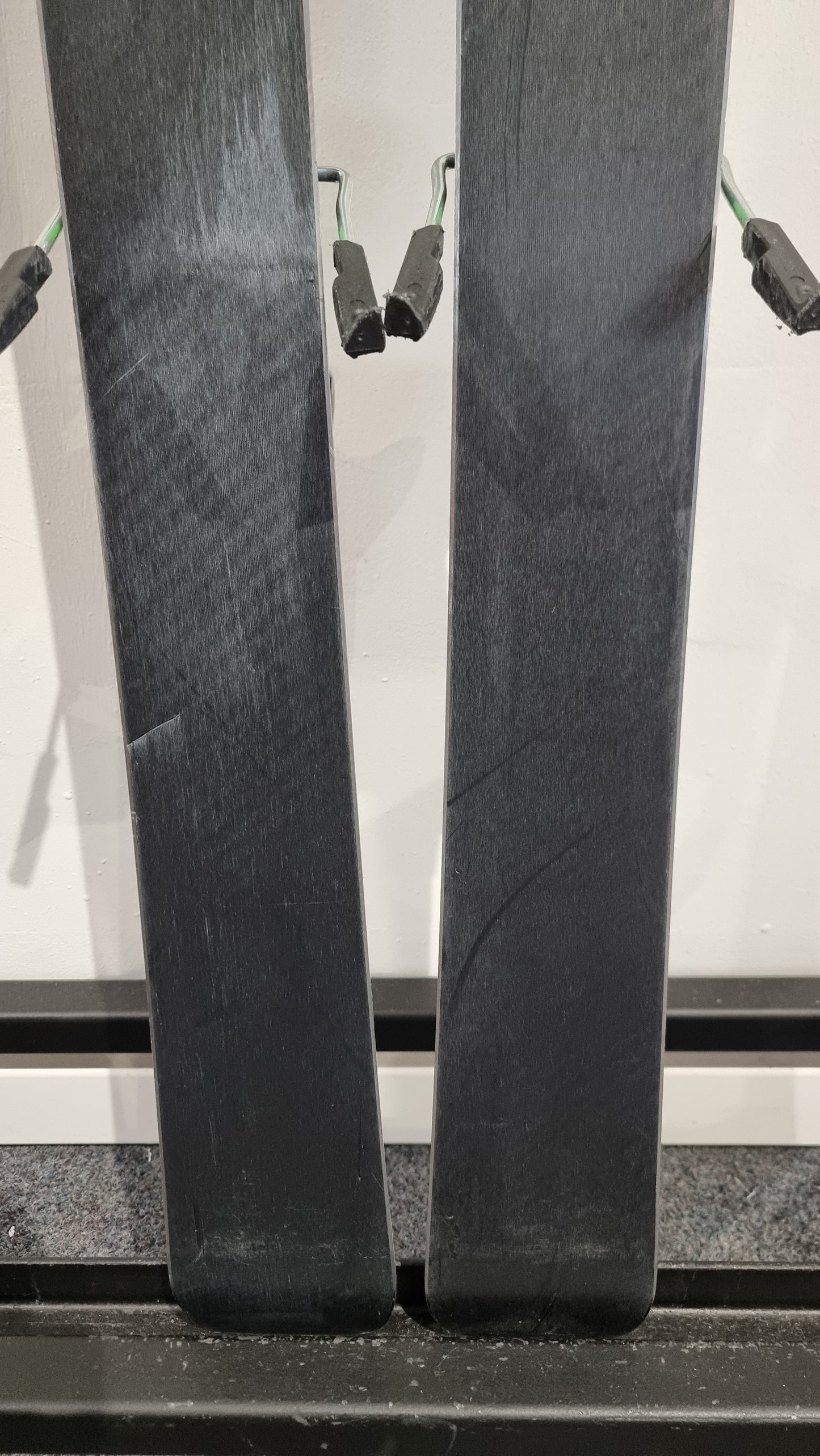 Nordica Wild Belle Junior 146cm