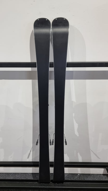 Nordica Unknown Legend 148cm