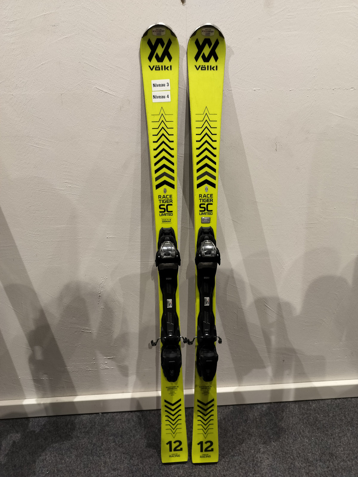 Völkl Racetiger SC Limited 153cm