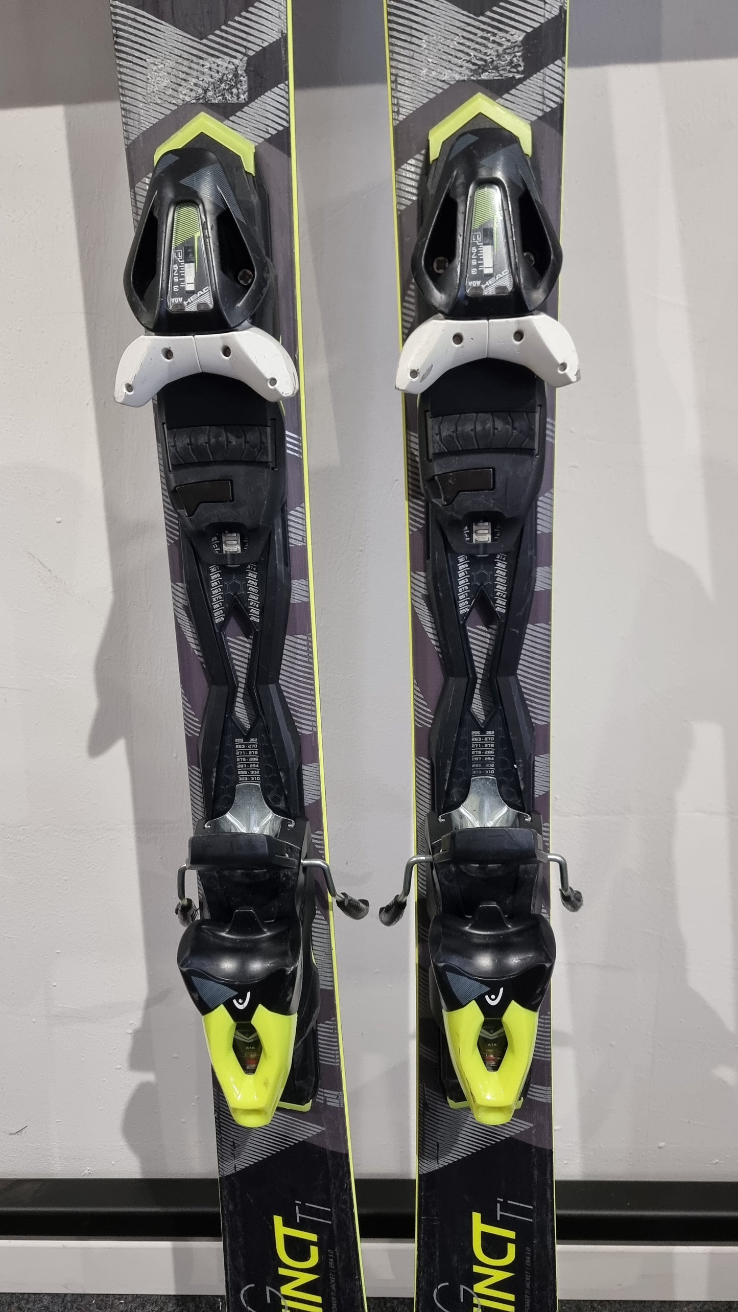 Head Strong Instinct Ti 156cm