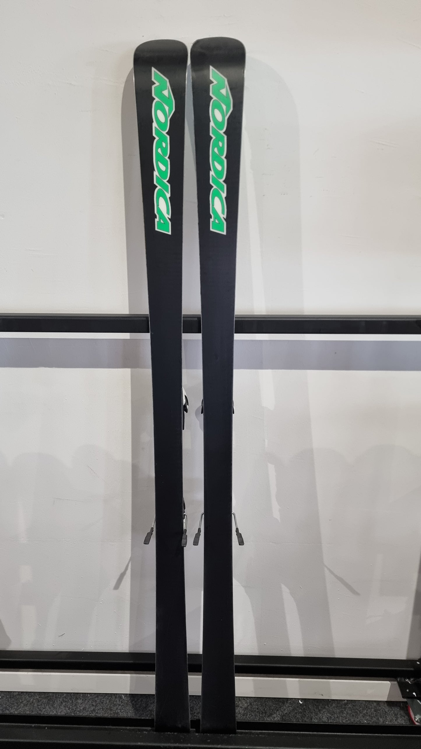 Nordica Dobermann GSR 176cm