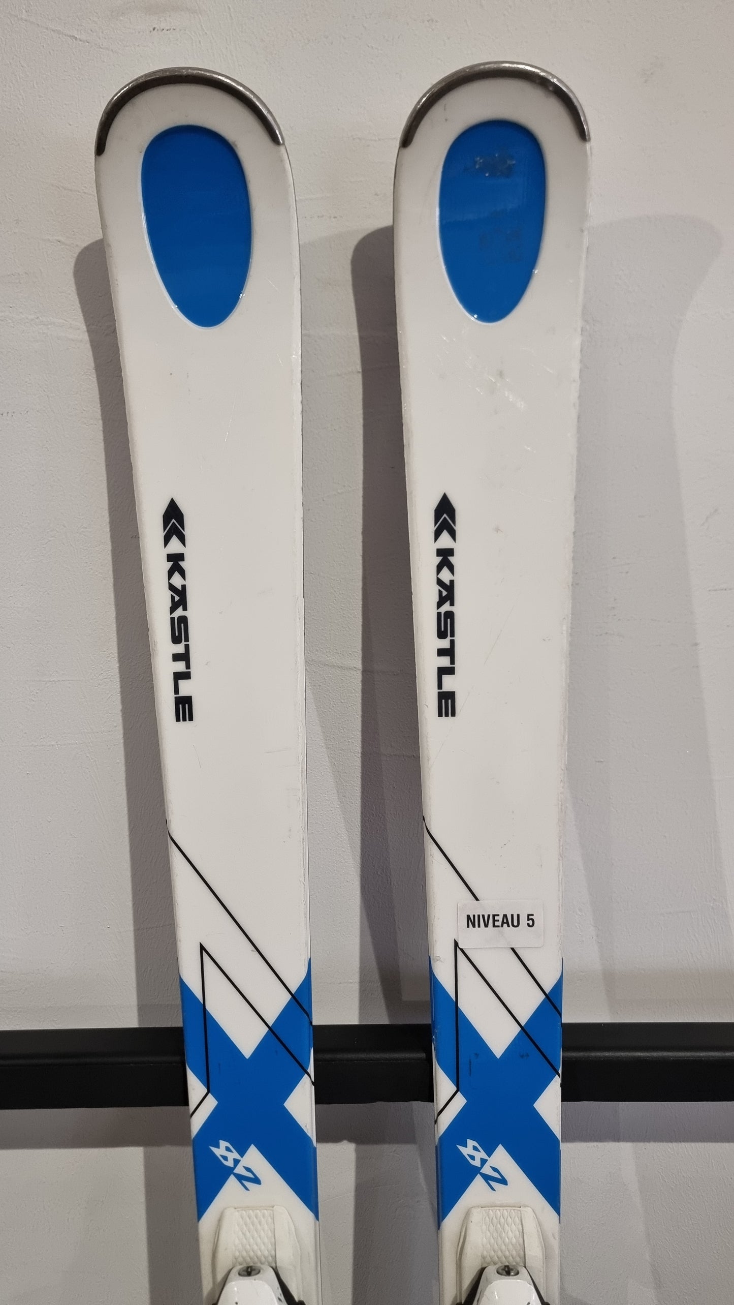 Kastle LX82 180cm