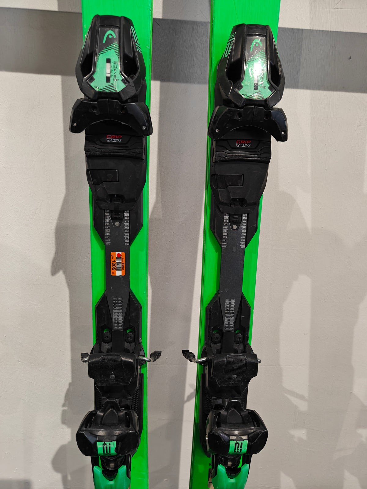 Head supershape i.Magnum 177cm
