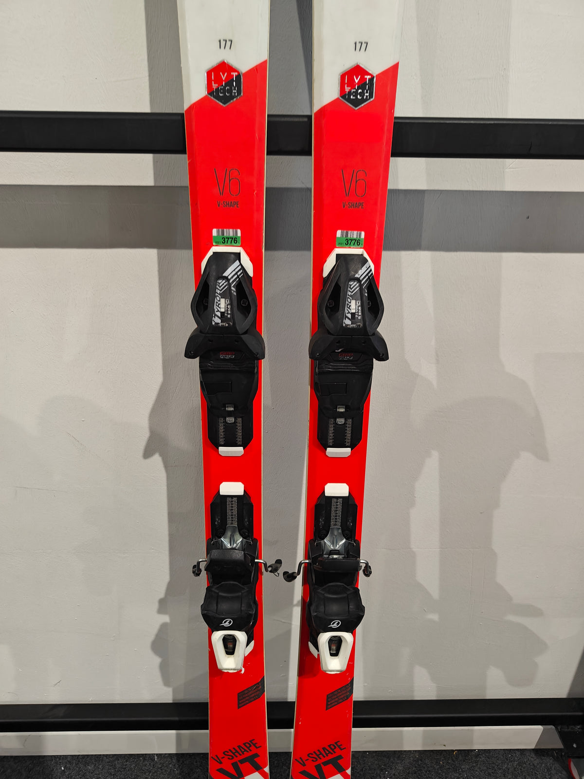 Head V-Shape V6 177 cm