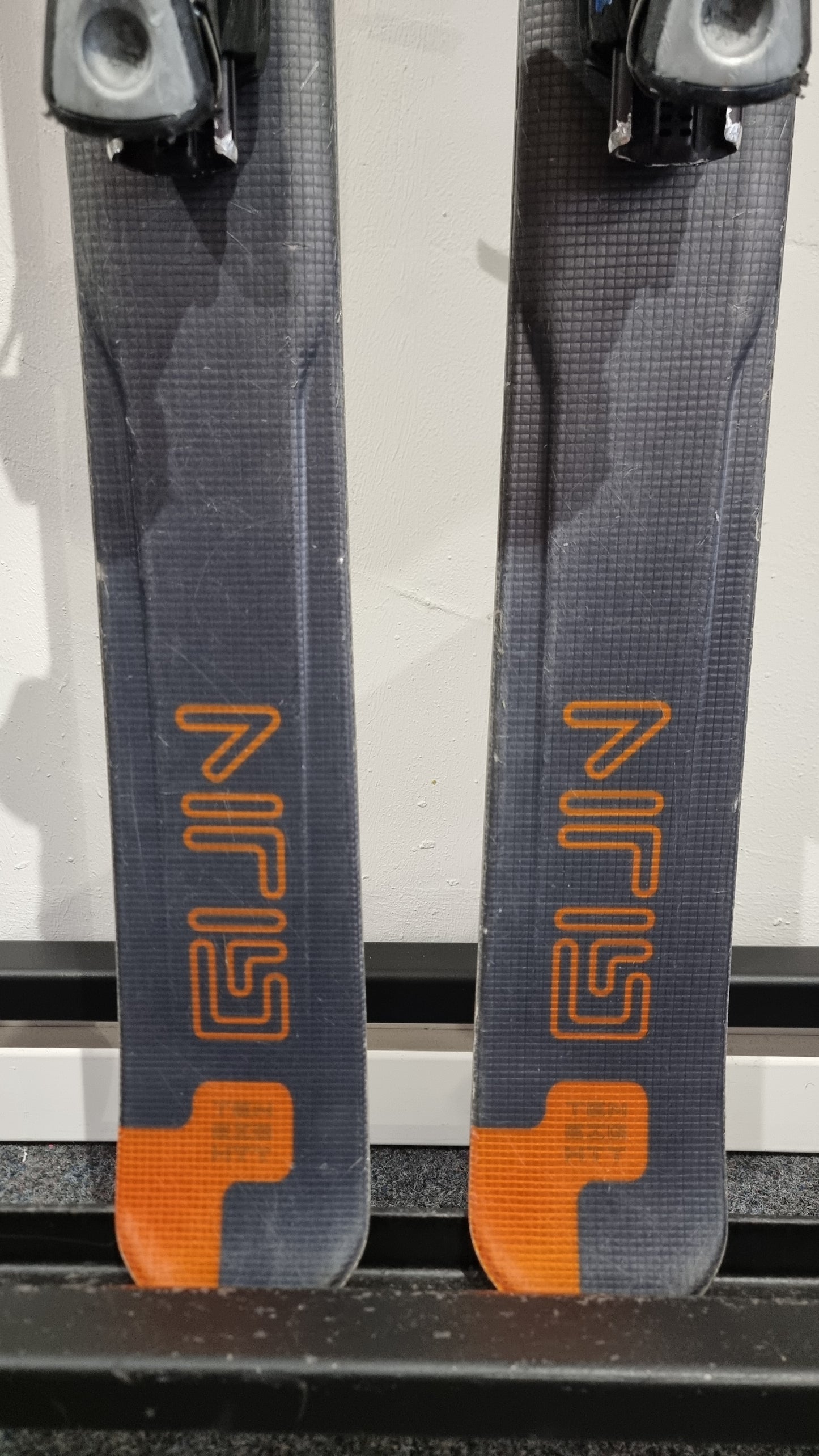 Salomon GUN 165cm