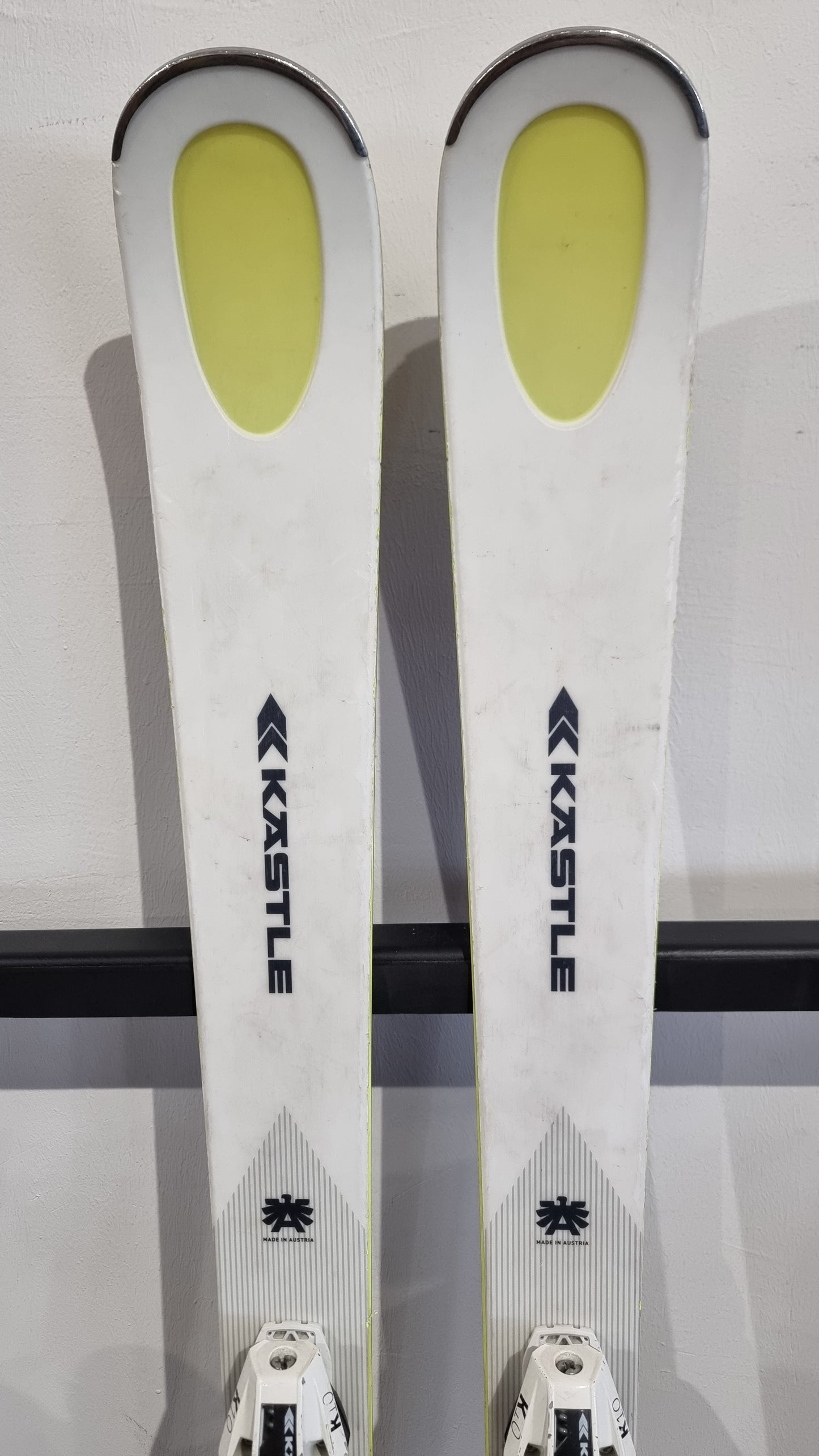 Kastle DX85 160cm