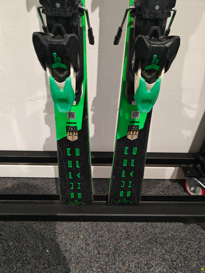 Head Supershape i.Magnum 156cm