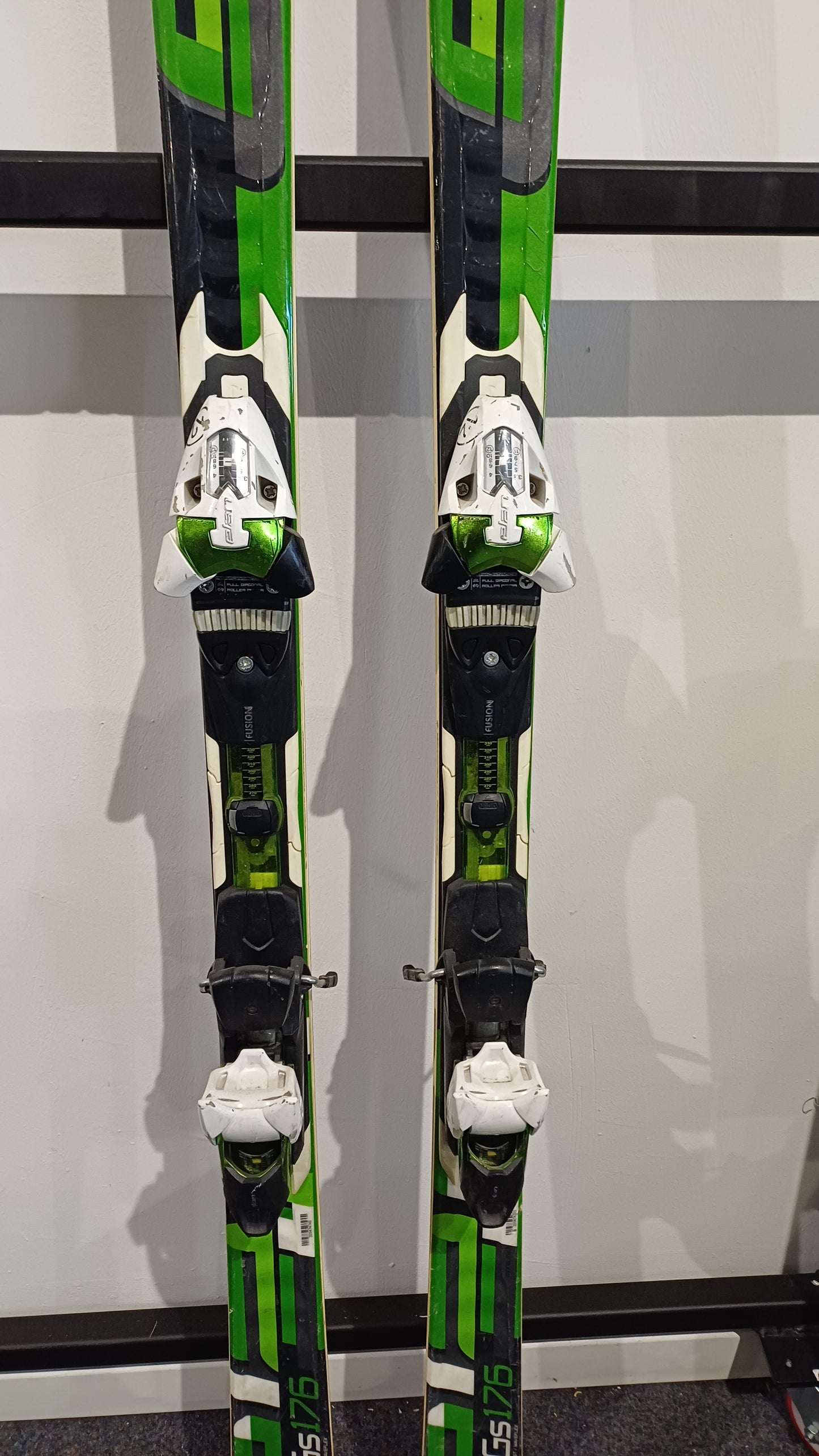 Elan race GS 176 cm