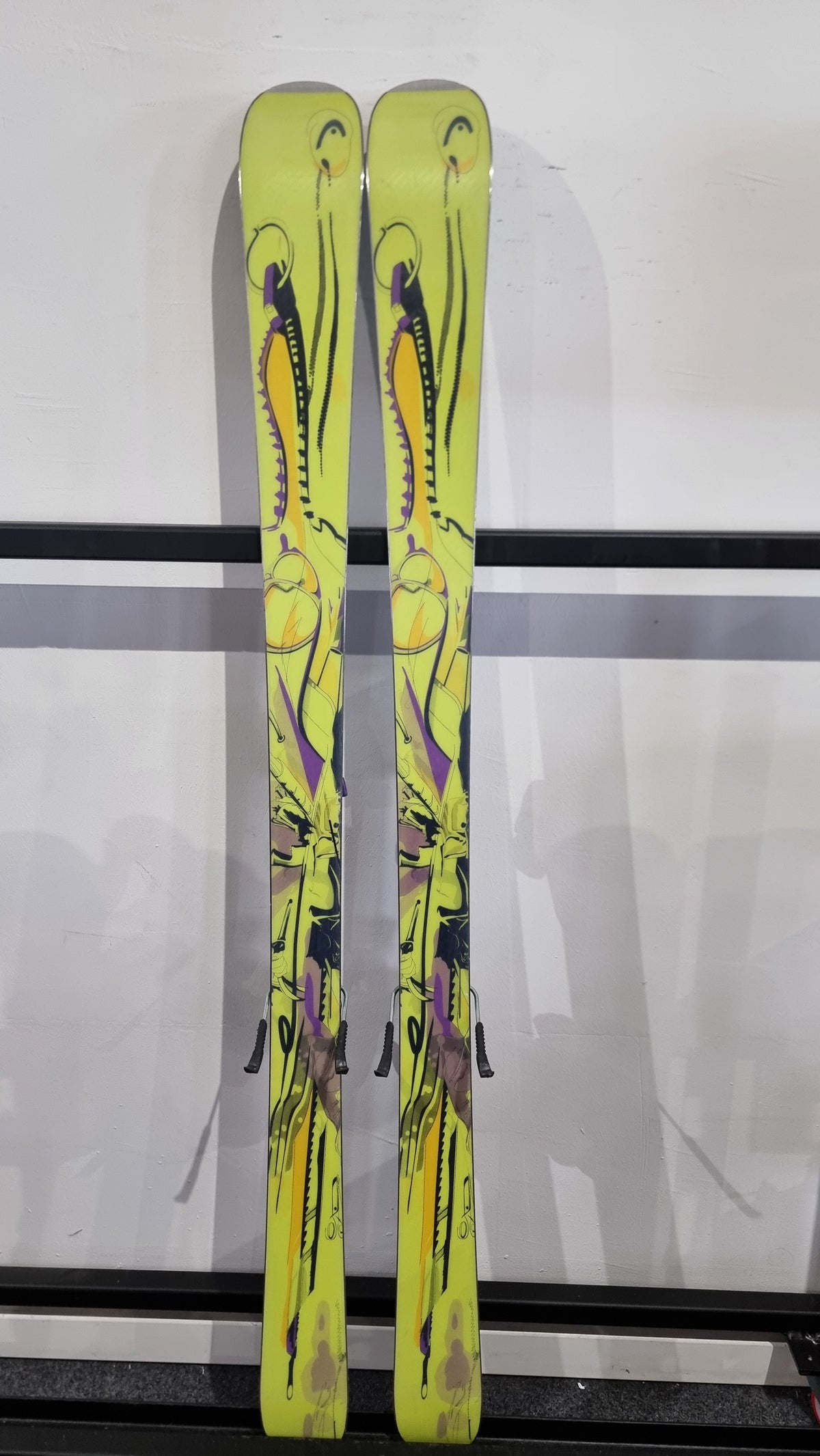 Head Beauty Performance Mya no.8 163cm
