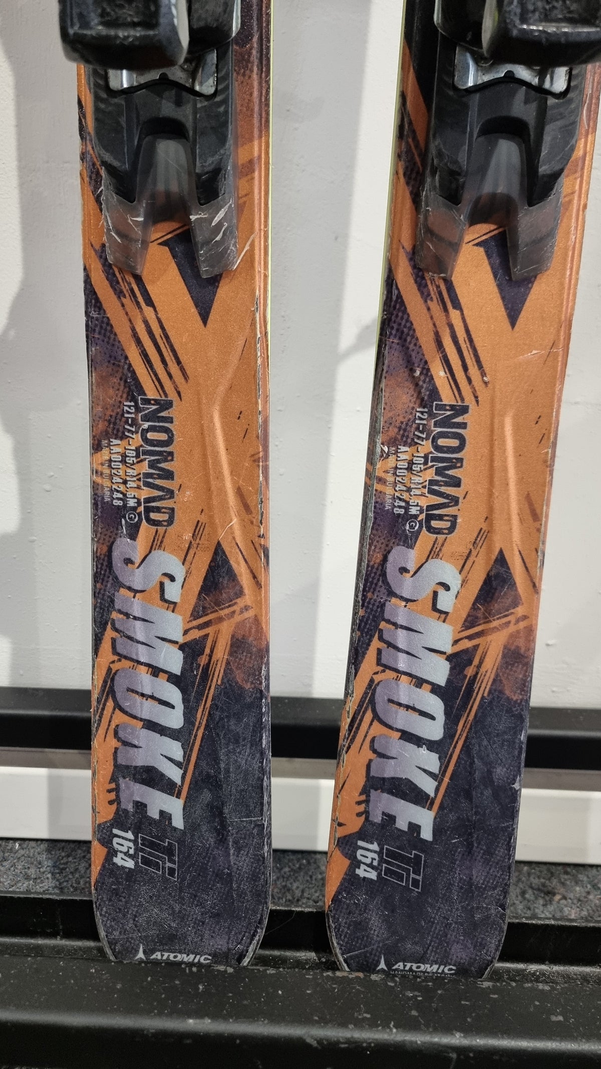 Atomic Nomad Smoke Ti 164cm